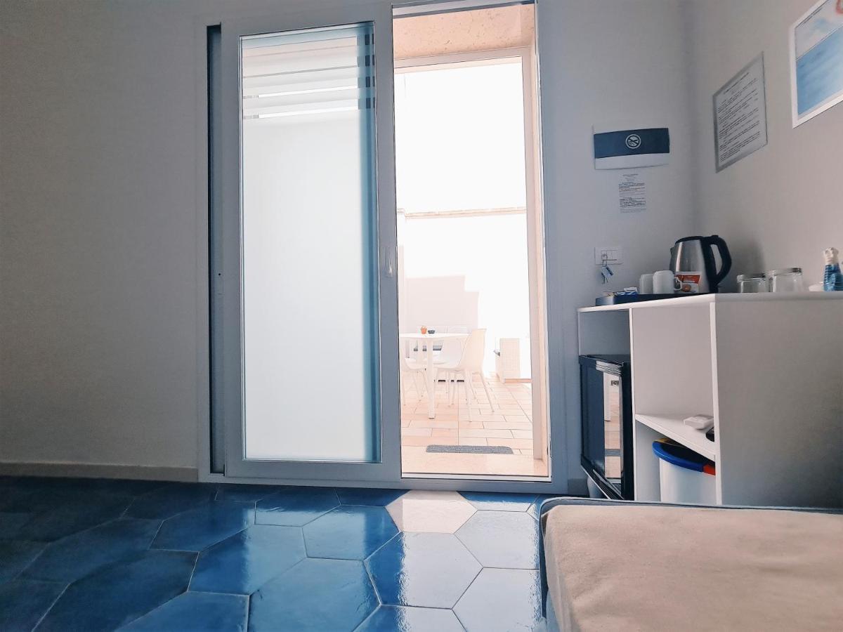Kalinifta Rooms Apartment 托雷拉皮罗 外观 照片